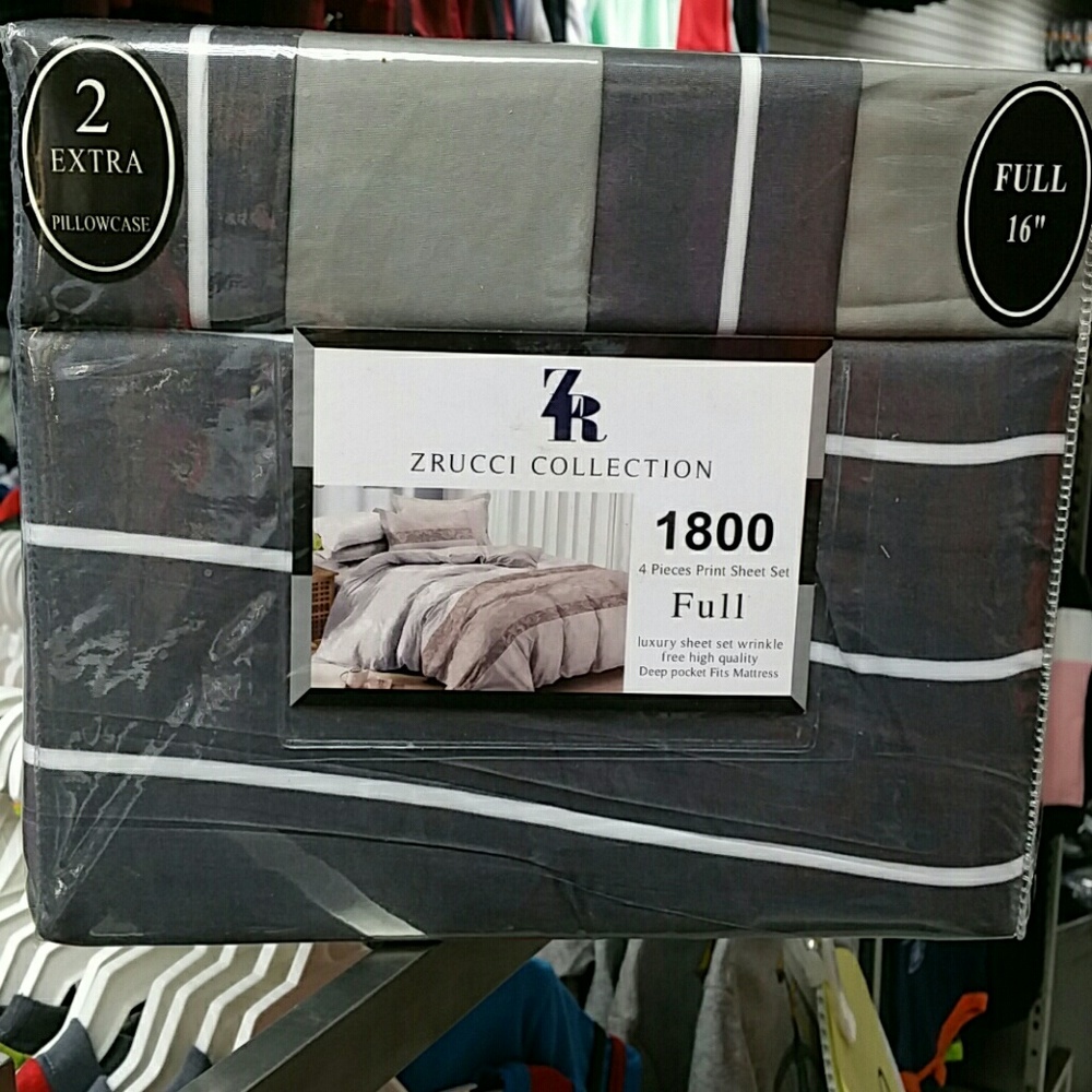 Zrucci Collection Sheet  Full with 2 extra pillows